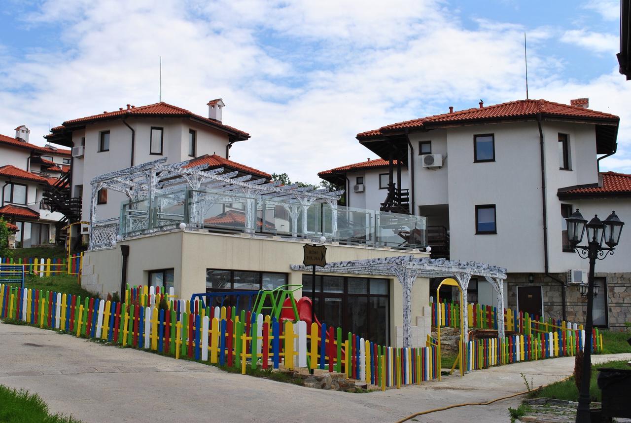 קושריצה Bay View Villas - Luxury Villas & Apartments מראה חיצוני תמונה